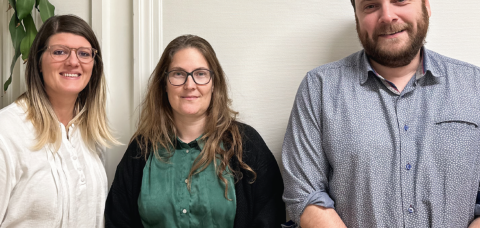 Vanessa Petit et Sindie Lombardo, conseillères formation et Xavier Kasper, responsable du service formation.