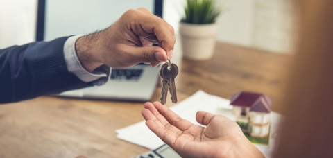 Transaction des clés entre un cédant et un repreneur