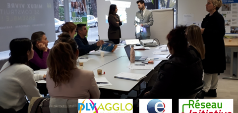 UNE FORMATION POUR AIDER LES CRÉATEURS 